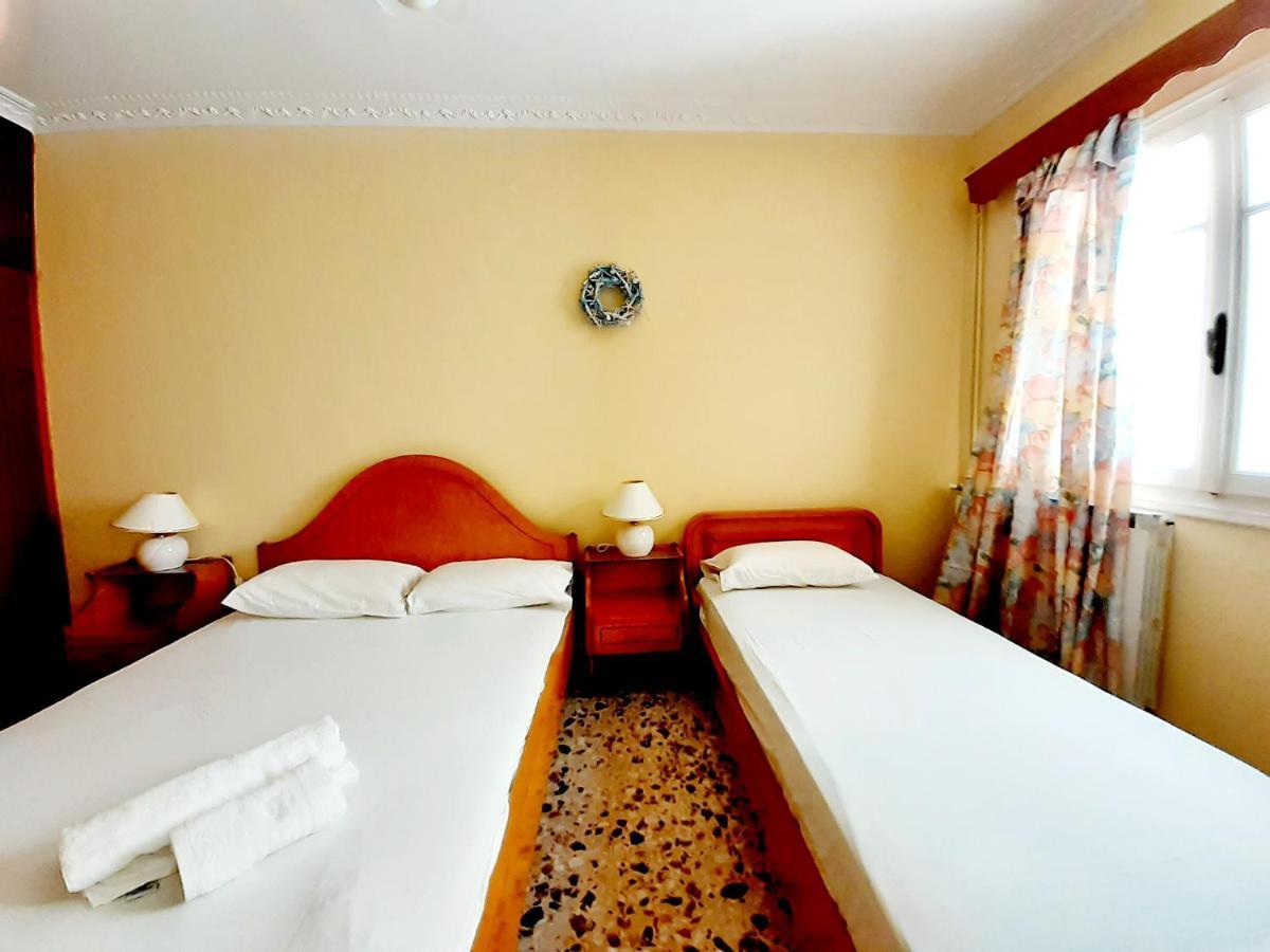 Venus Rooms Adamantas  Luaran gambar